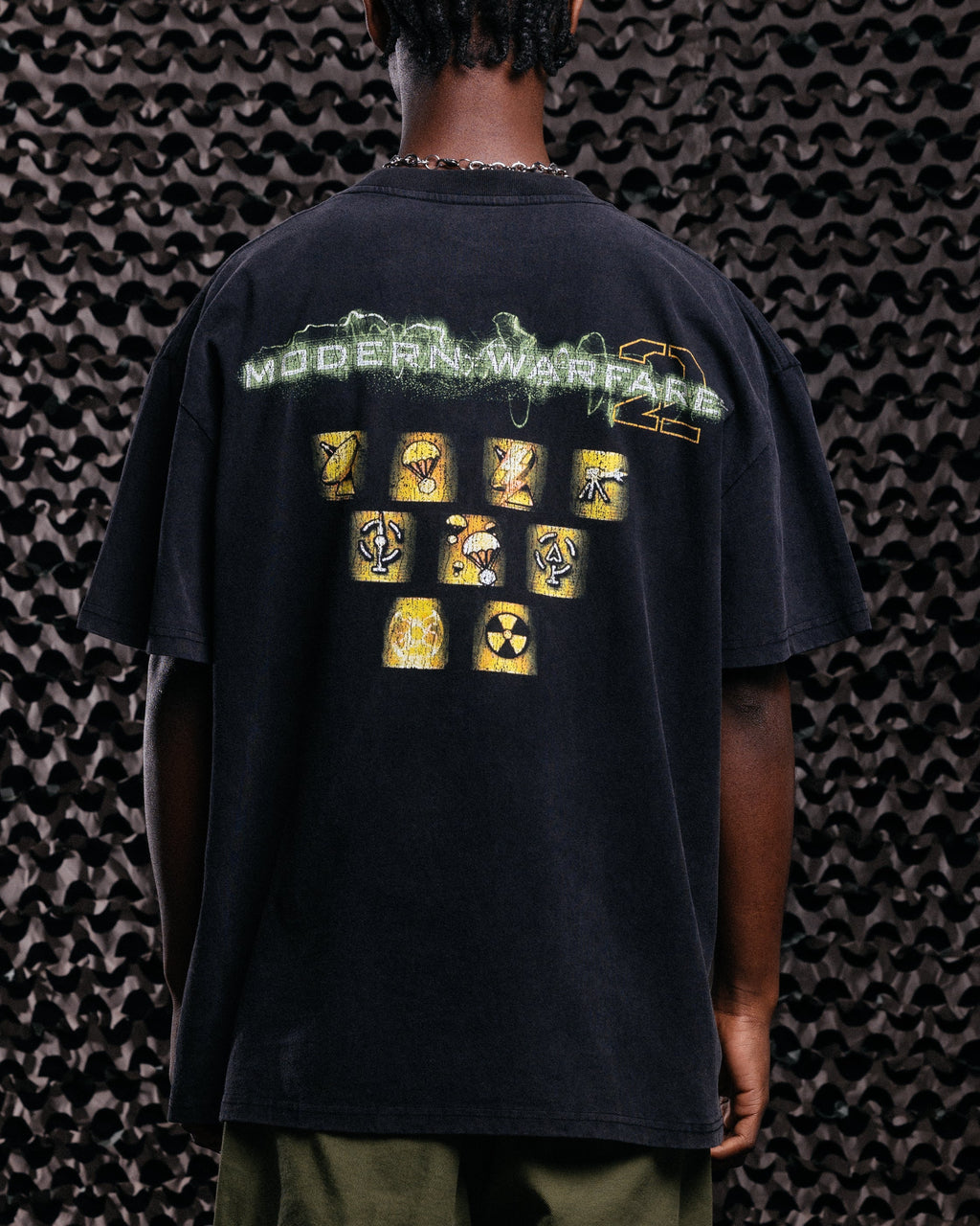 73Studio X Call Of Duty Modern Warfare 25 Streak Vintage T-Shirt Black Acidwash