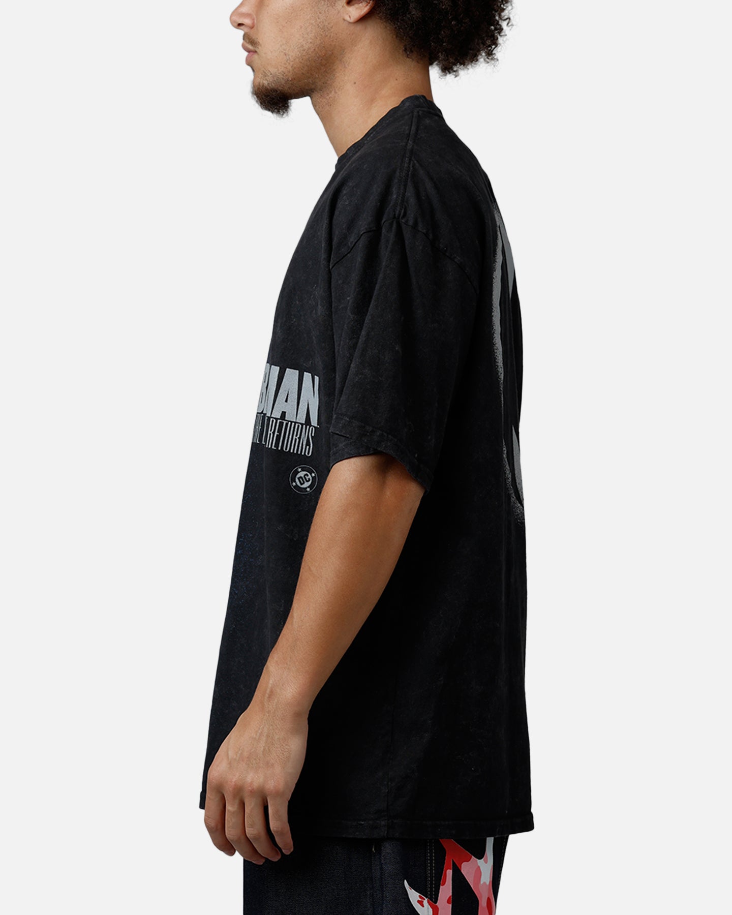 73Studio X DC Batman Dark Knight T-Shirt Black Acidwash
