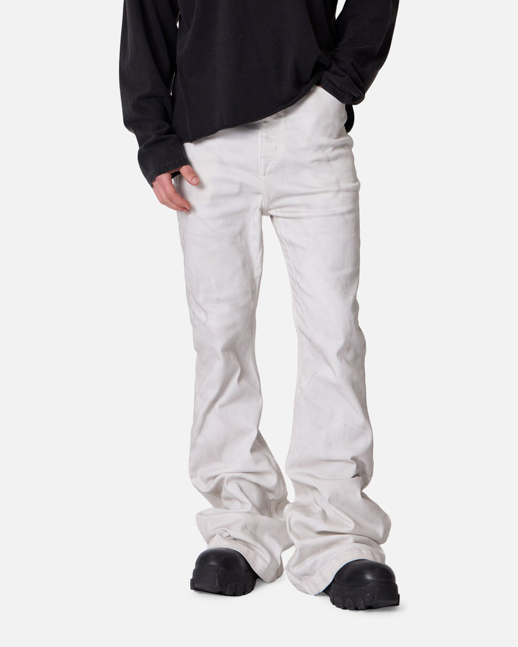 MNML Super Stacked Denim Jeans White