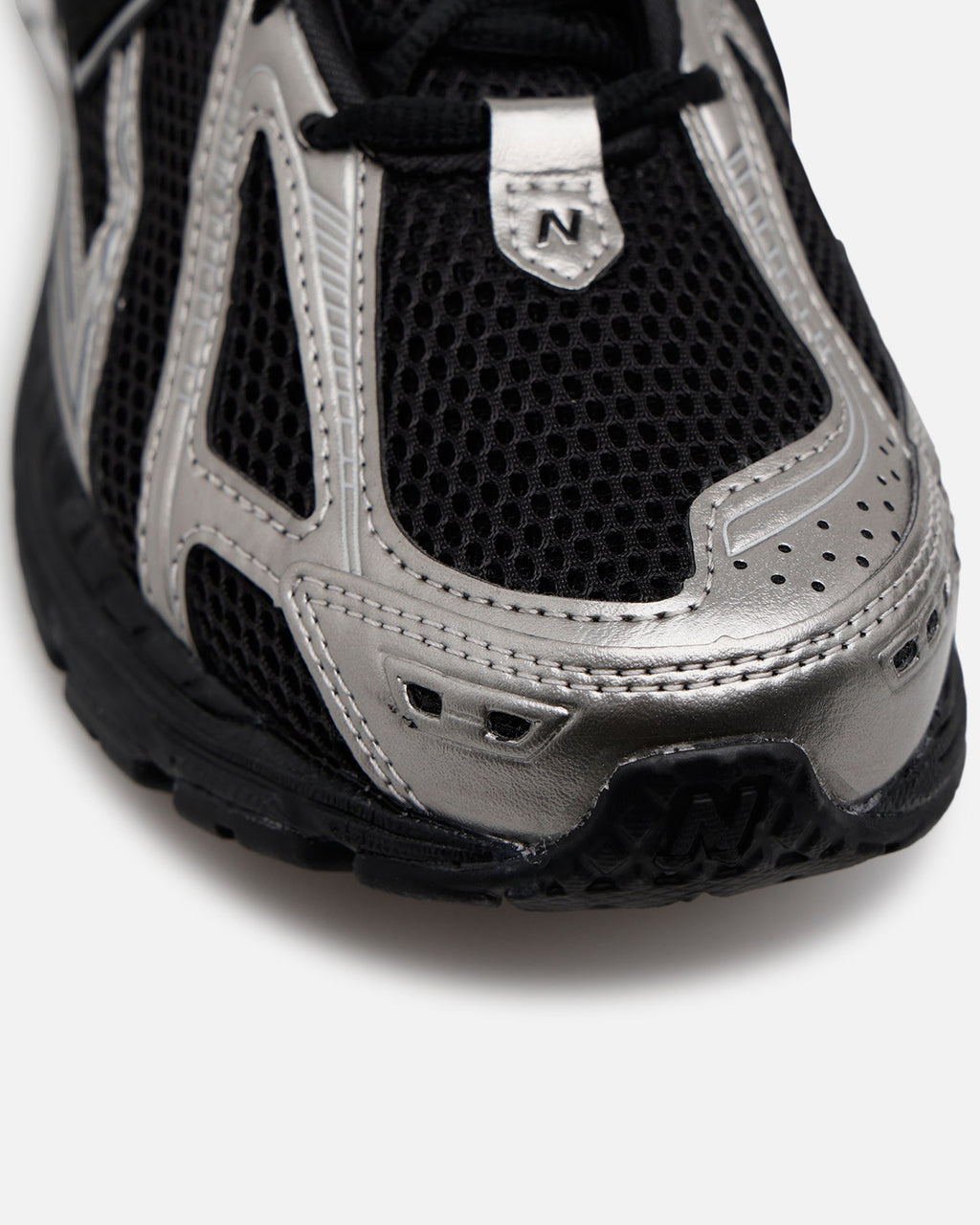 New Balance 1906R Black/Silver
