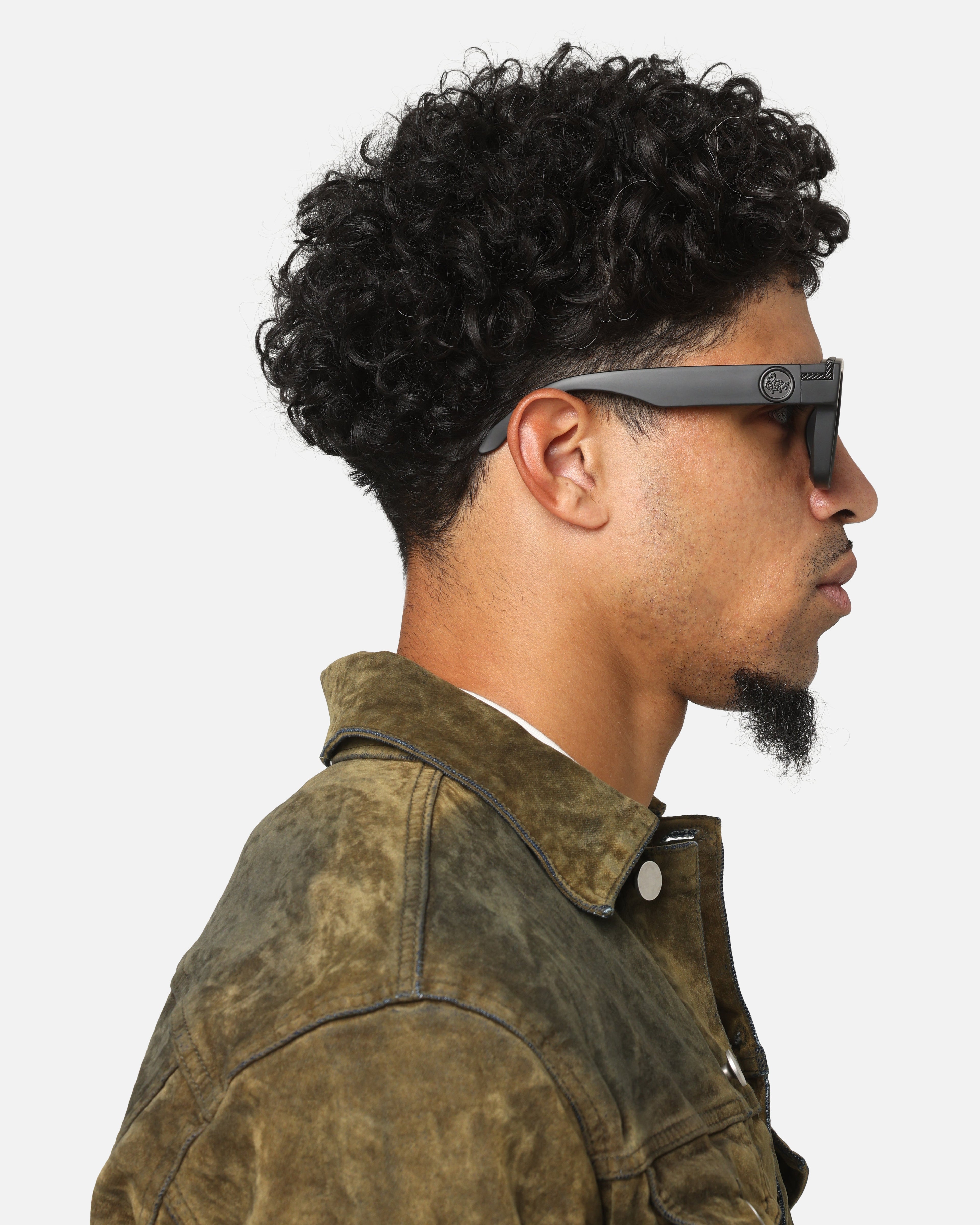 Belvoir & Co Hendrix Billion Sunglasses Black/Stealth
