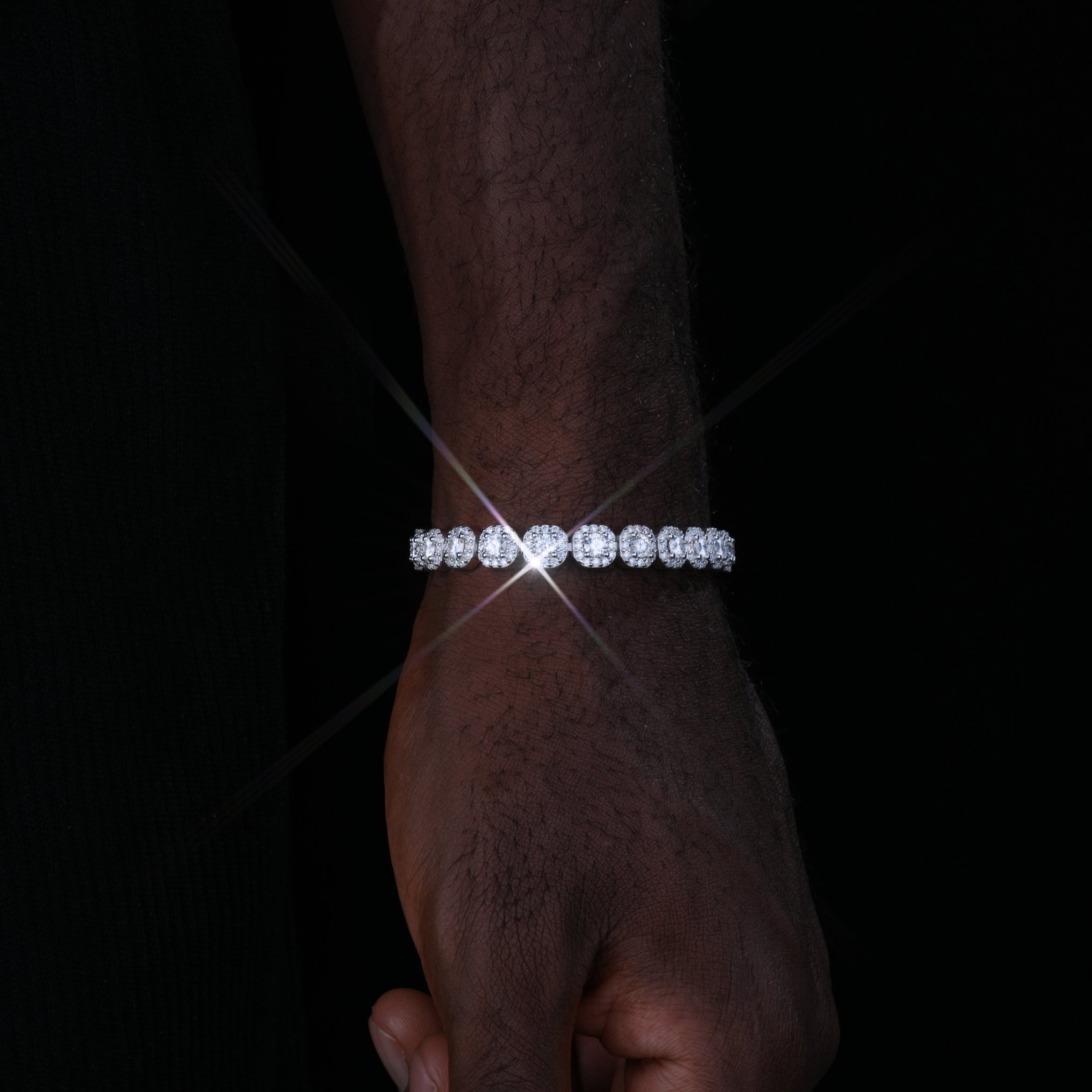 VVS Moissanite 8MM Clustered Tennis Bracelet