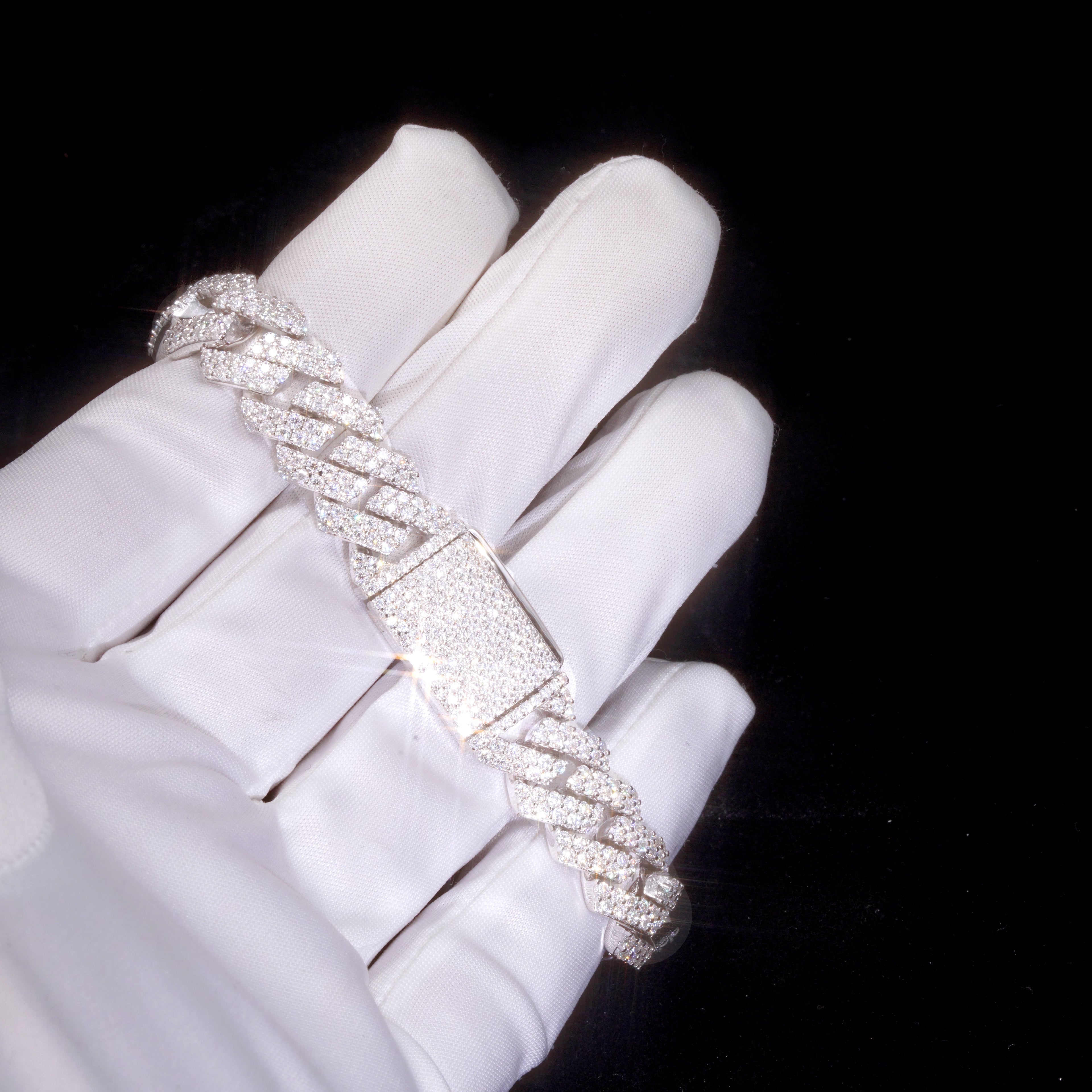 VVS Moissanite 12MM Prong Cuban Bracelet