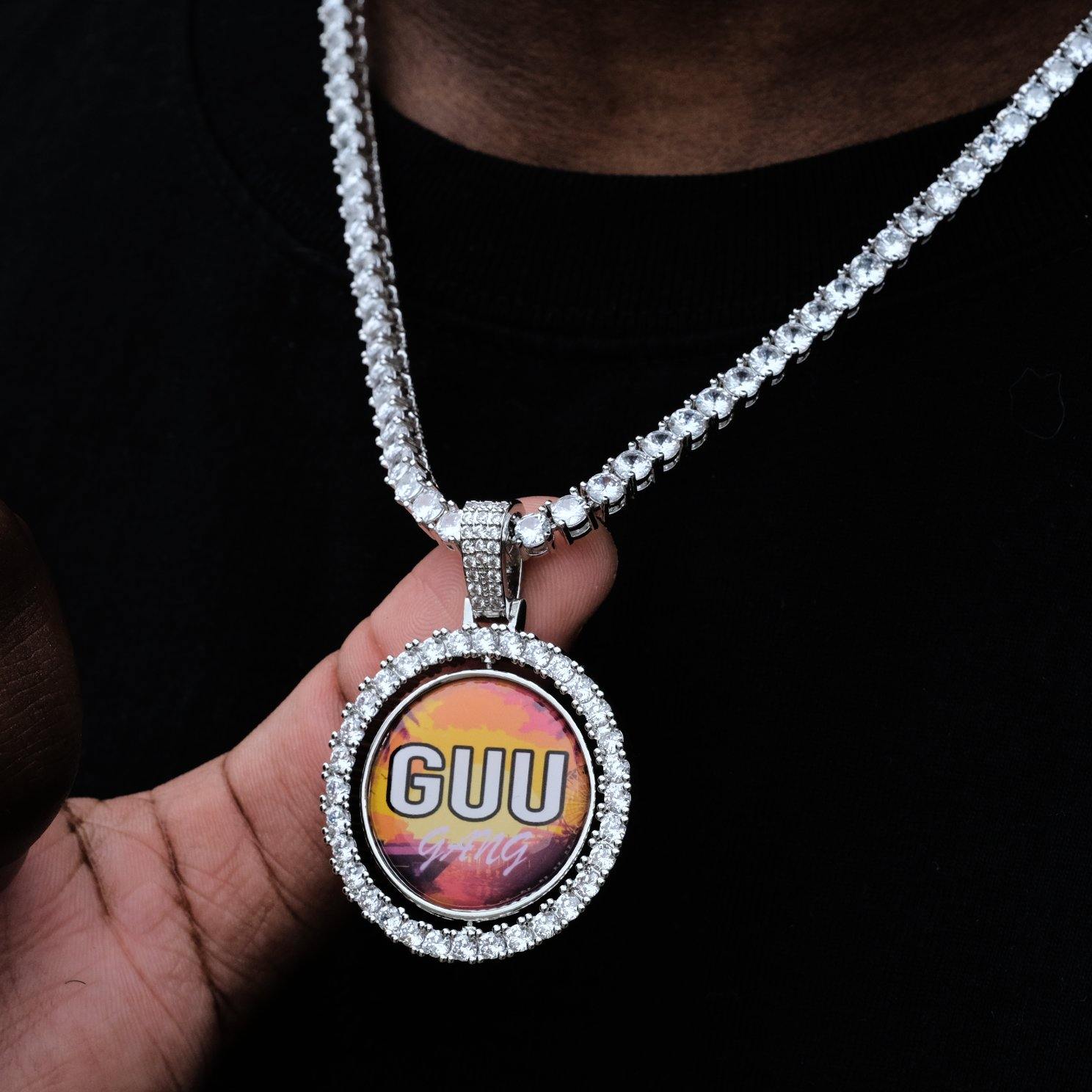 3D Spinning 2-Faced Custom Picture Pendant